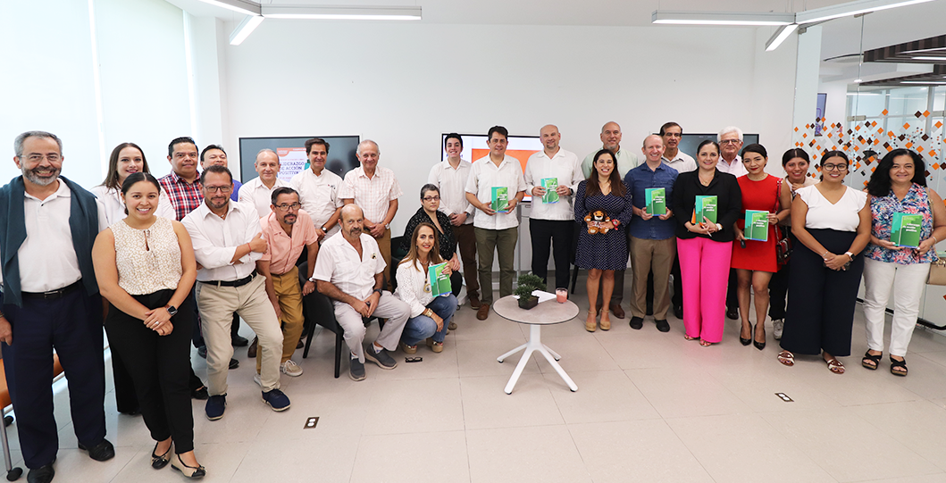 Realizan En La Universidad Anáhuac Cancún La Presentación Del Libro ...